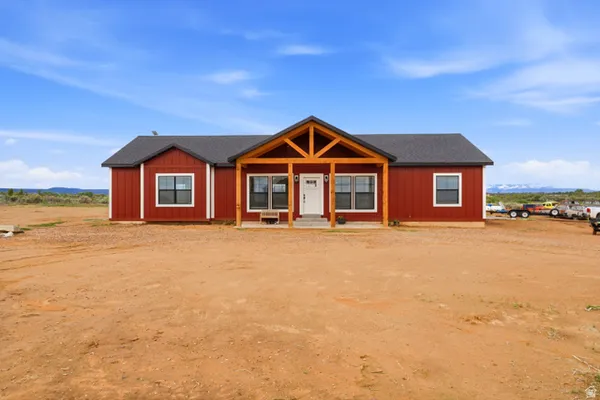 $475,000 | 3204 West 3340th Street North, Roosevelt, UT 84066