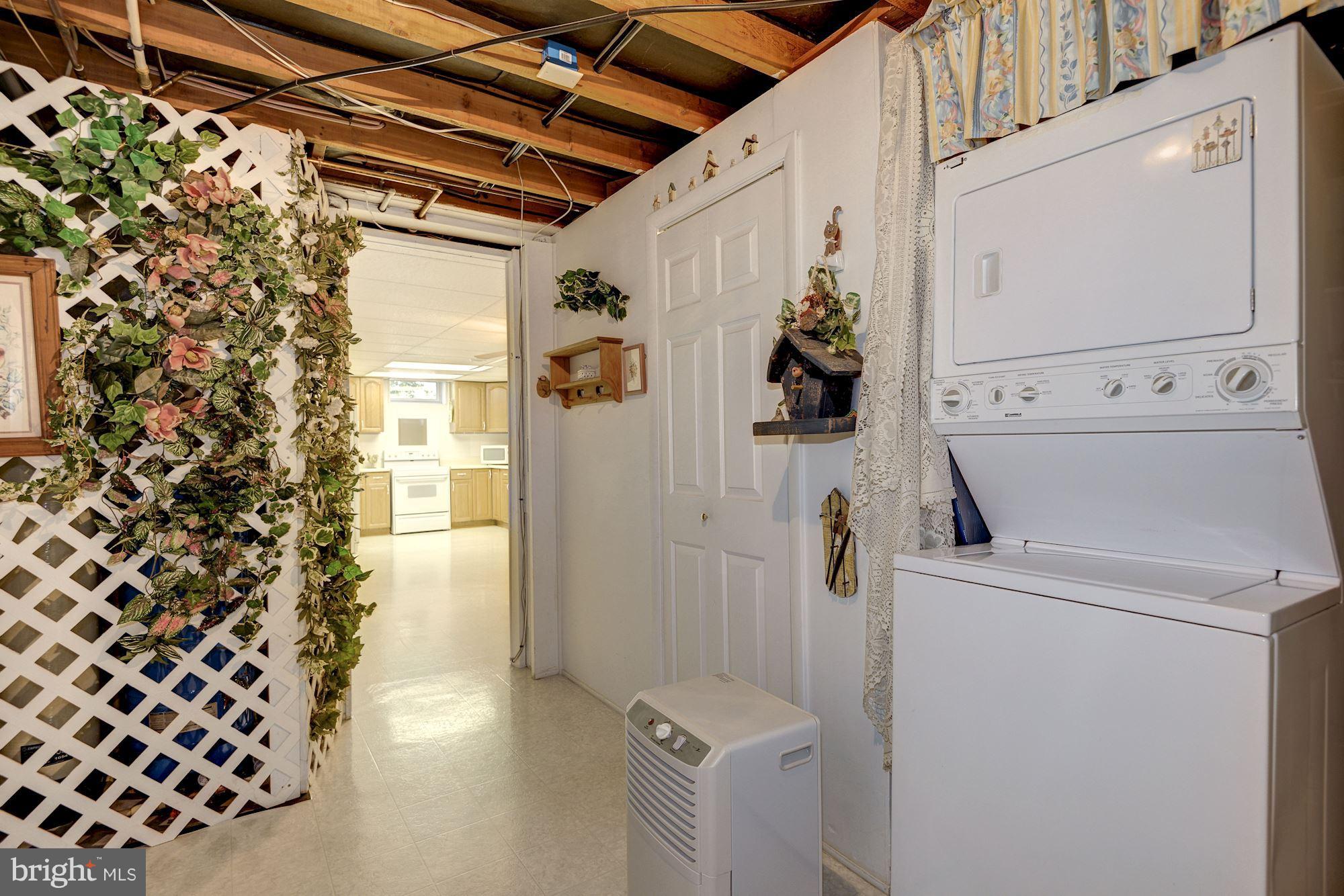 2055 Tyrone Road Westminster, MD 21158 - Photo 24 of 30 Laundry