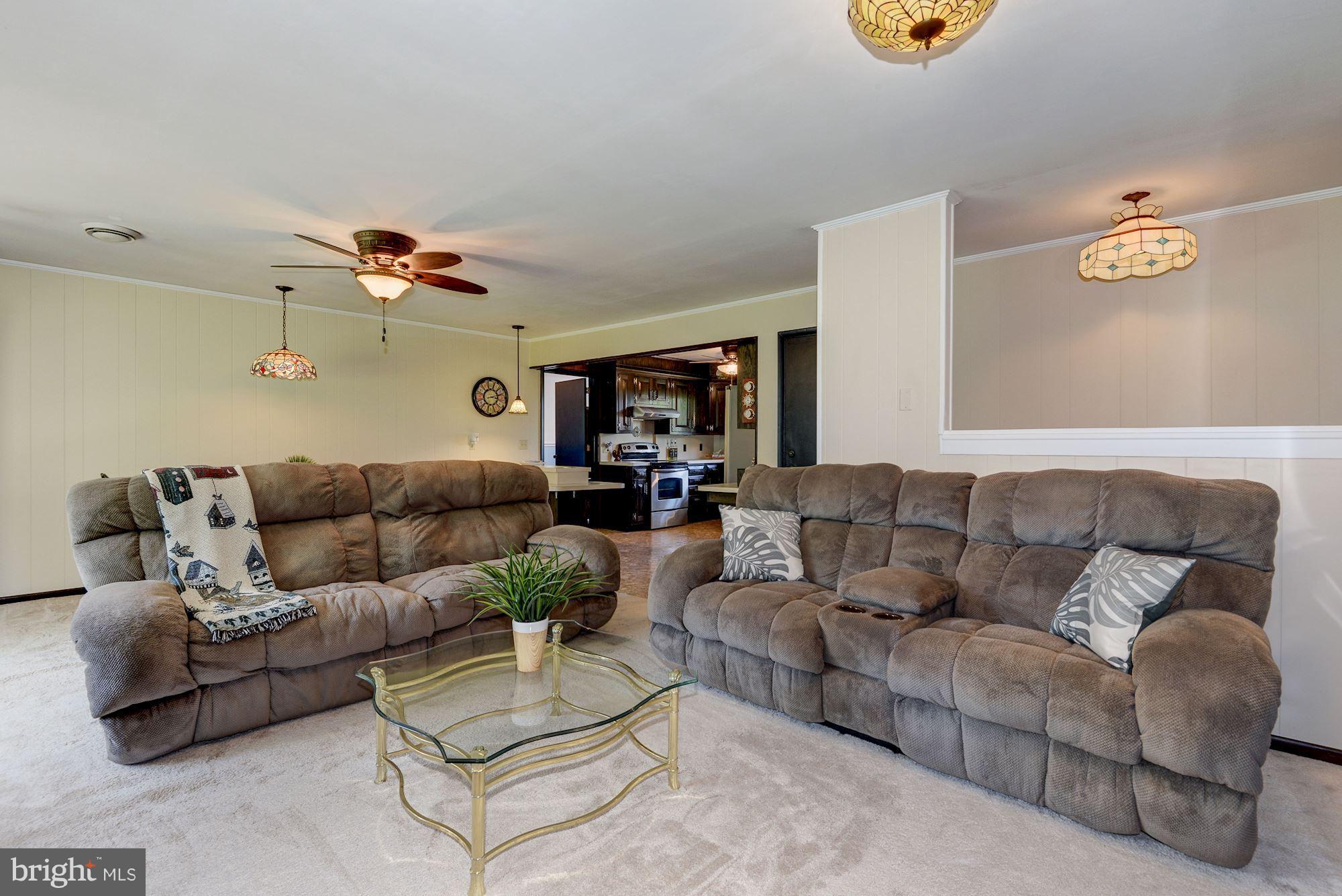 2055 Tyrone Road Westminster, MD 21158 - Photo 6 of 30 Family Room