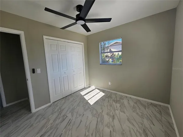 $2,200 | 1621 17th Street East, Bradenton, FL 34208