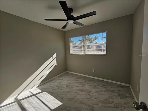 $2,200 | 1621 17th Street East, Bradenton, FL 34208