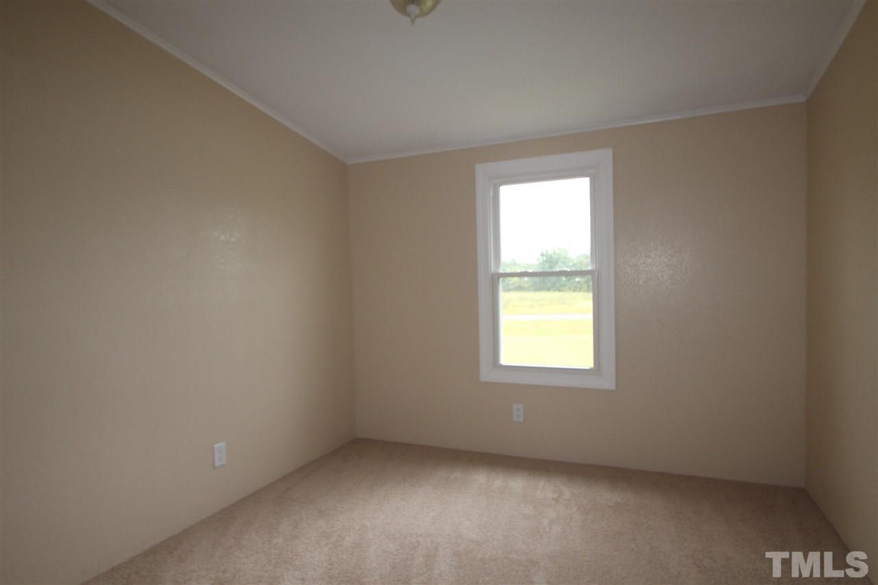 225 Quartergate Road Roxboro, NC 27574 - Photo 8 of 12