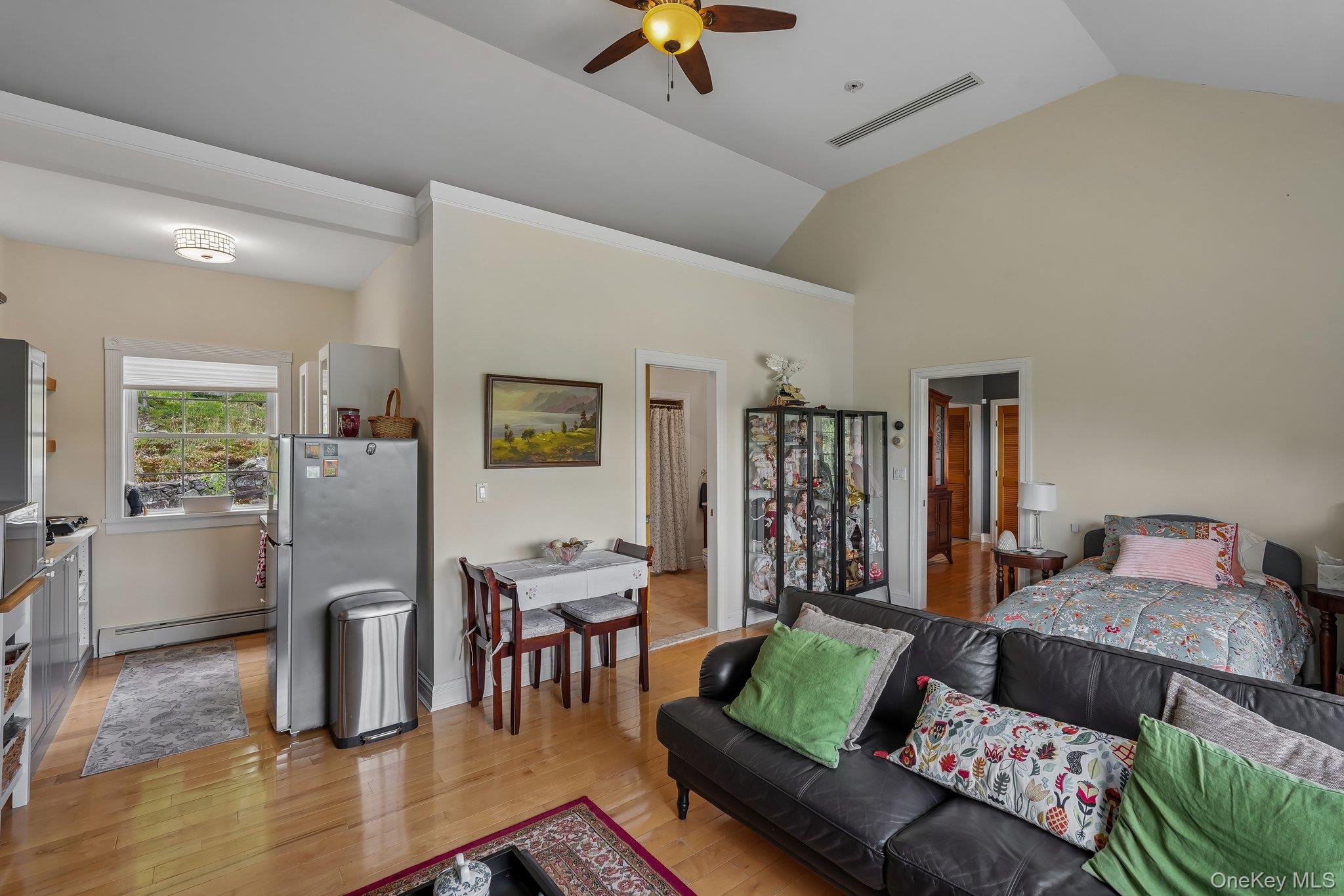 29 Dunderberg Road Tomkins Cove, NY 10986 - Photo 21 of 43