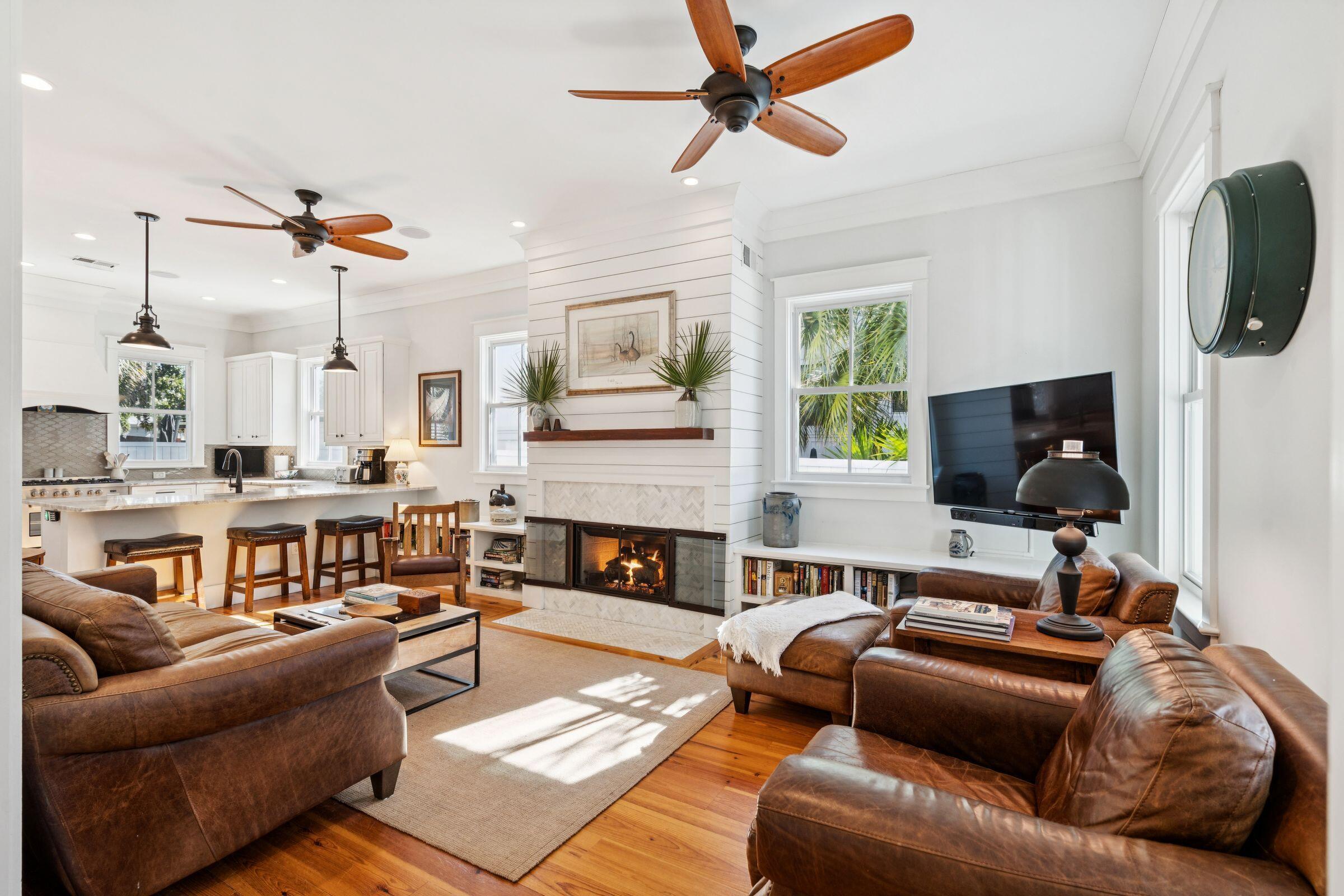 49 Rose Lane Mount Pleasant, SC 29464 - Photo 11 of 96 Living Room