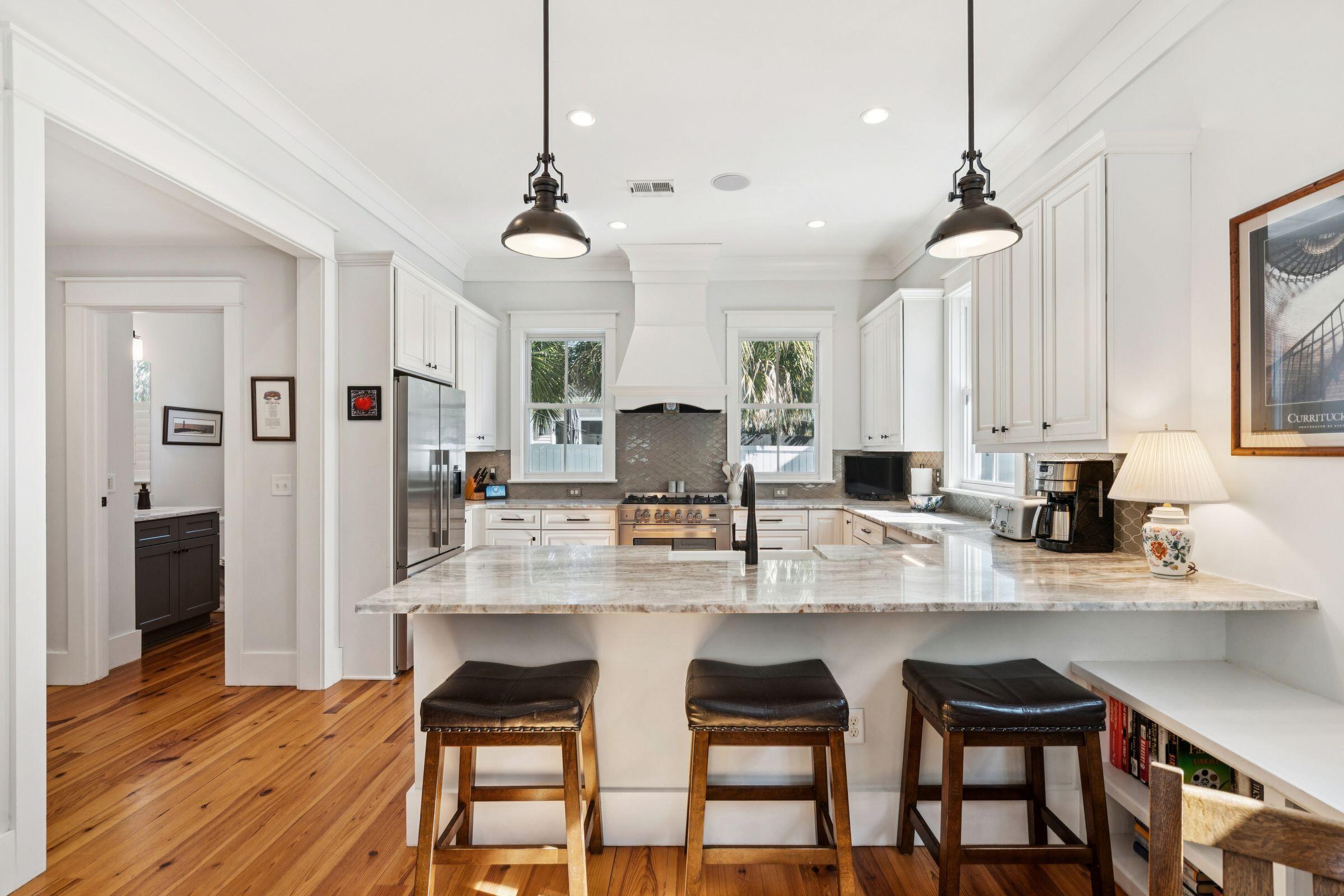 49 Rose Lane Mount Pleasant, SC 29464 - Photo 16 of 96 Kitchen