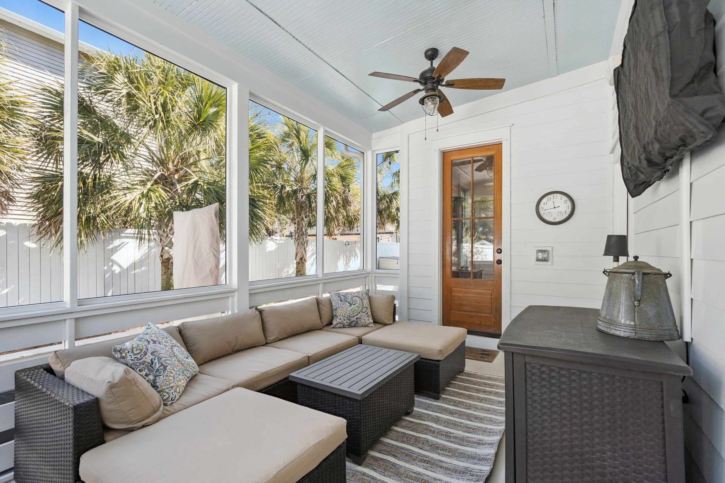 49 Rose Lane Mount Pleasant, SC 29464 - Photo 31 of 96 Sunroom