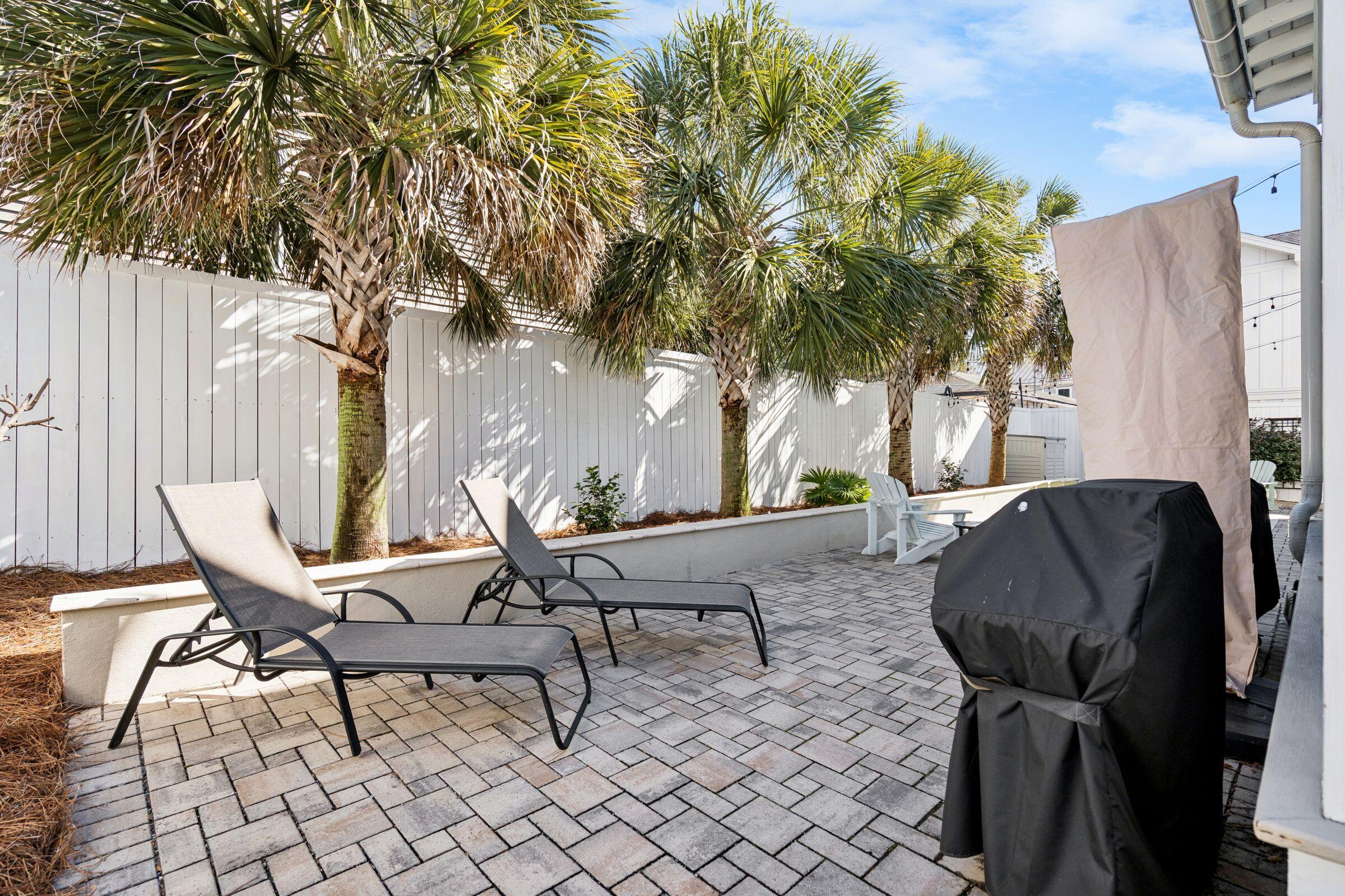 49 Rose Lane Mount Pleasant, SC 29464 - Photo 34 of 96 Patio