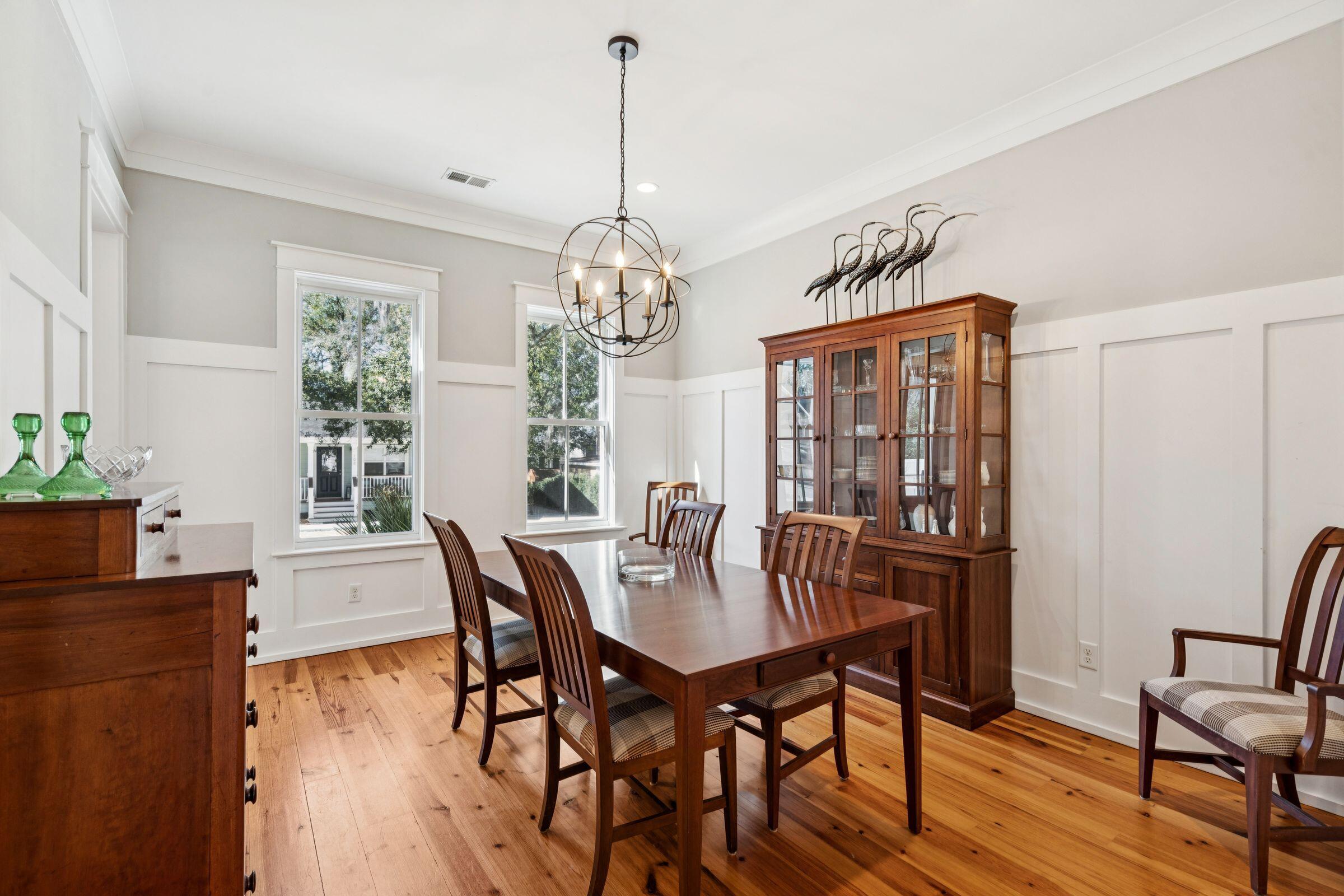 49 Rose Lane Mount Pleasant, SC 29464 - Photo 46 of 96 Dining Room