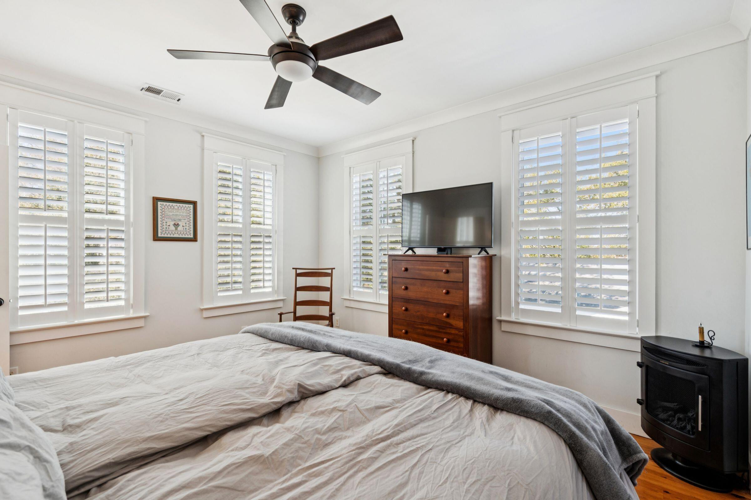 49 Rose Lane Mount Pleasant, SC 29464 - Photo 51 of 96 Bedroom