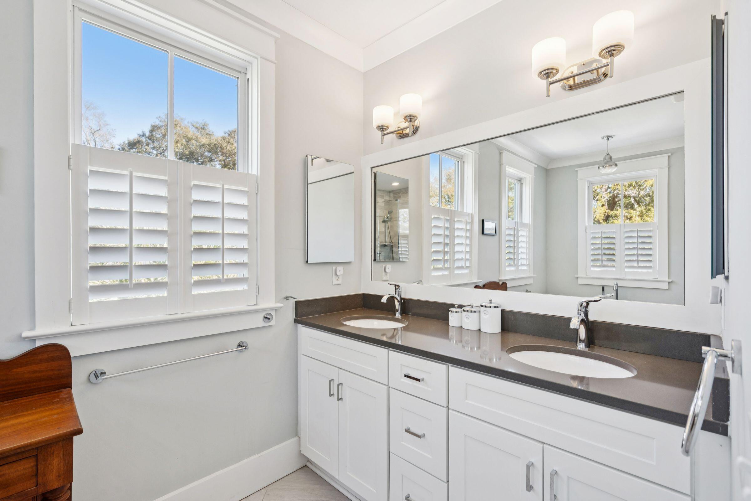 49 Rose Lane Mount Pleasant, SC 29464 - Photo 57 of 96 Bathroom