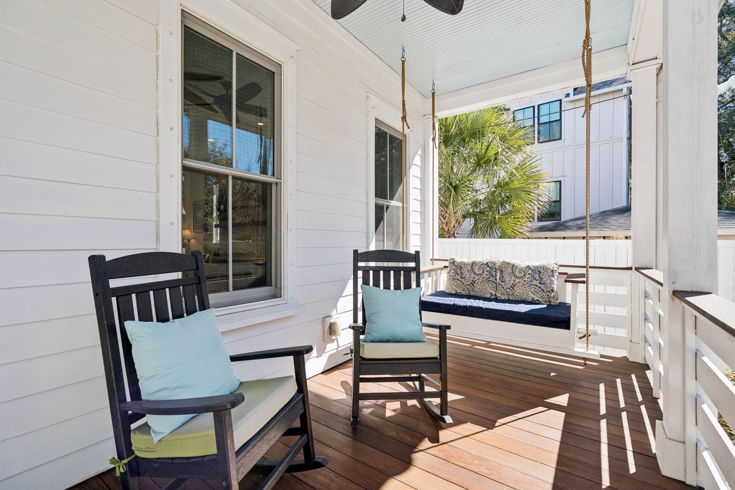 49 Rose Lane Mount Pleasant, SC 29464 - Photo 6 of 96 Front Porch