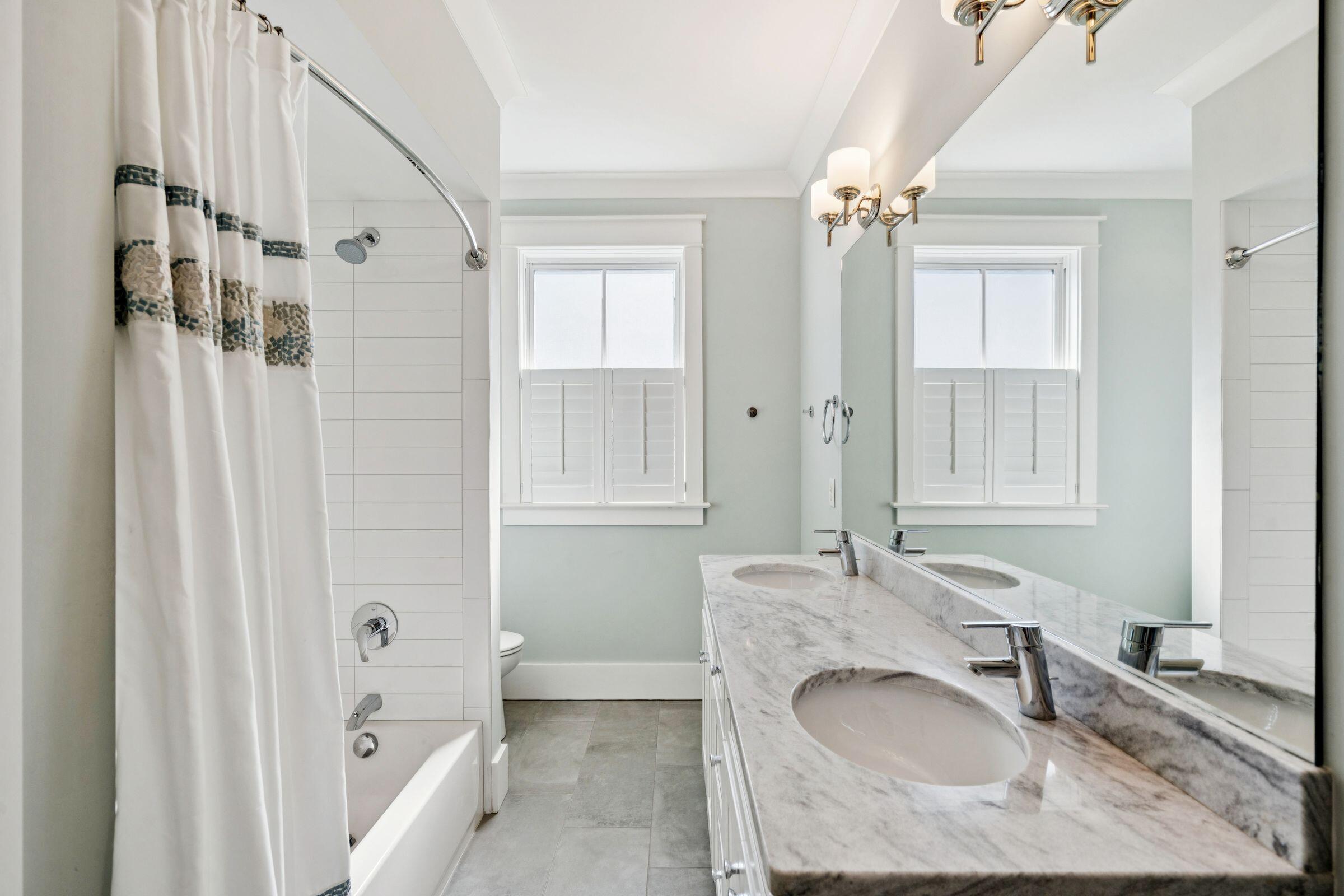 49 Rose Lane Mount Pleasant, SC 29464 - Photo 61 of 96 Bathroom