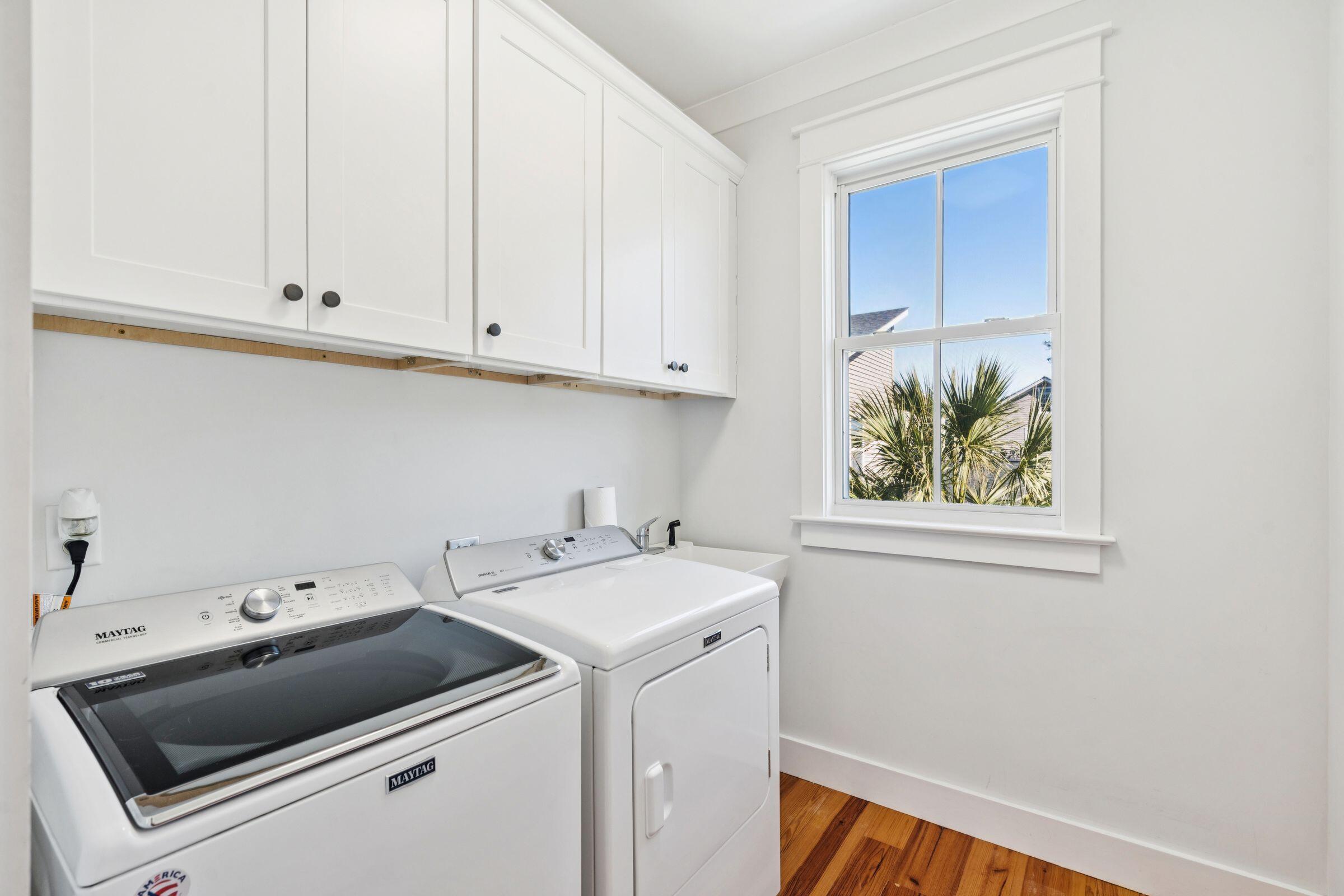 49 Rose Lane Mount Pleasant, SC 29464 - Photo 65 of 96 Laundry