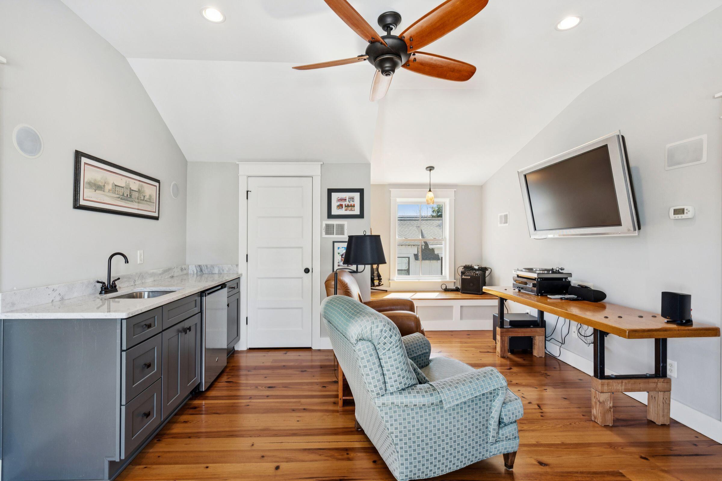 49 Rose Lane Mount Pleasant, SC 29464 - Photo 68 of 96 Office