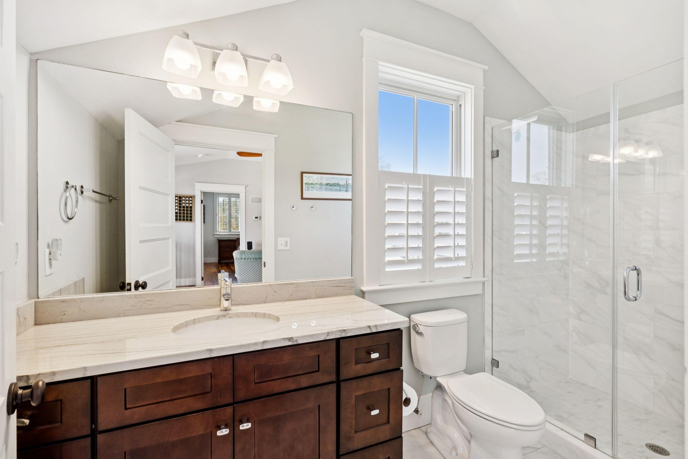 49 Rose Lane Mount Pleasant, SC 29464 - Photo 76 of 96 Bathroom