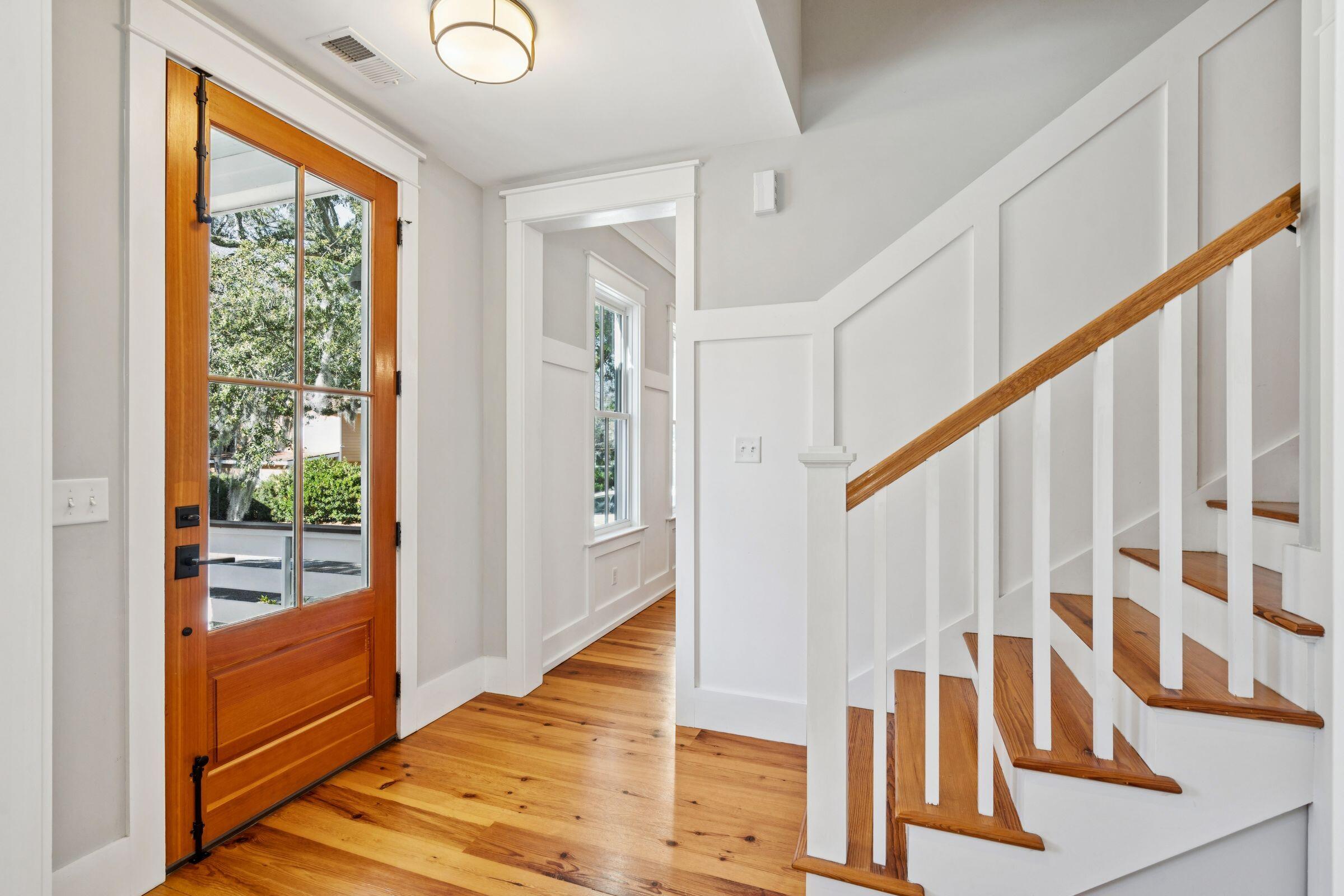 49 Rose Lane Mount Pleasant, SC 29464 - Photo 10 of 96 Entrance