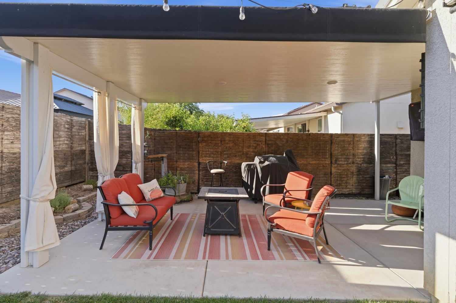 166 Rancho Santa Fe Drive Madera, CA 93638 - Photo 33 of 44