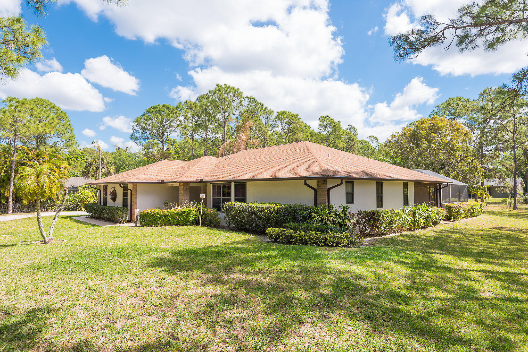 17296 118th Trail North Jupiter, FL 33478 - Photo 4 of 23 17296-118th-trial-jupiter-fl-3