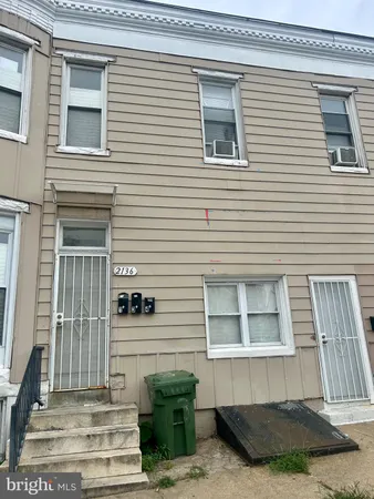 $999 | 2136 North Fulton Avenue, Unit 3, Baltimore, MD 21217