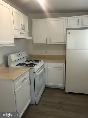 $999 | 2136 North Fulton Avenue, Unit 3, Baltimore, MD 21217