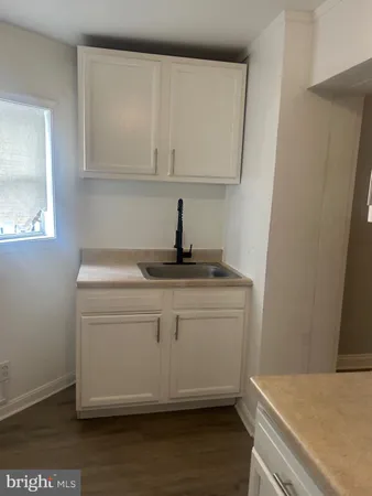 $999 | 2136 North Fulton Avenue, Unit 3, Baltimore, MD 21217