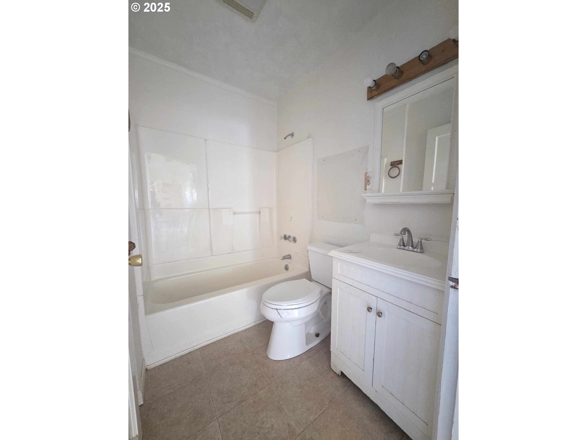 231 Harbor Drive Riddle, OR 97469 - Photo 15 of 15