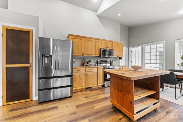 $760,000 | 3 Branch Road, Horseshoe Bend, ID 83629