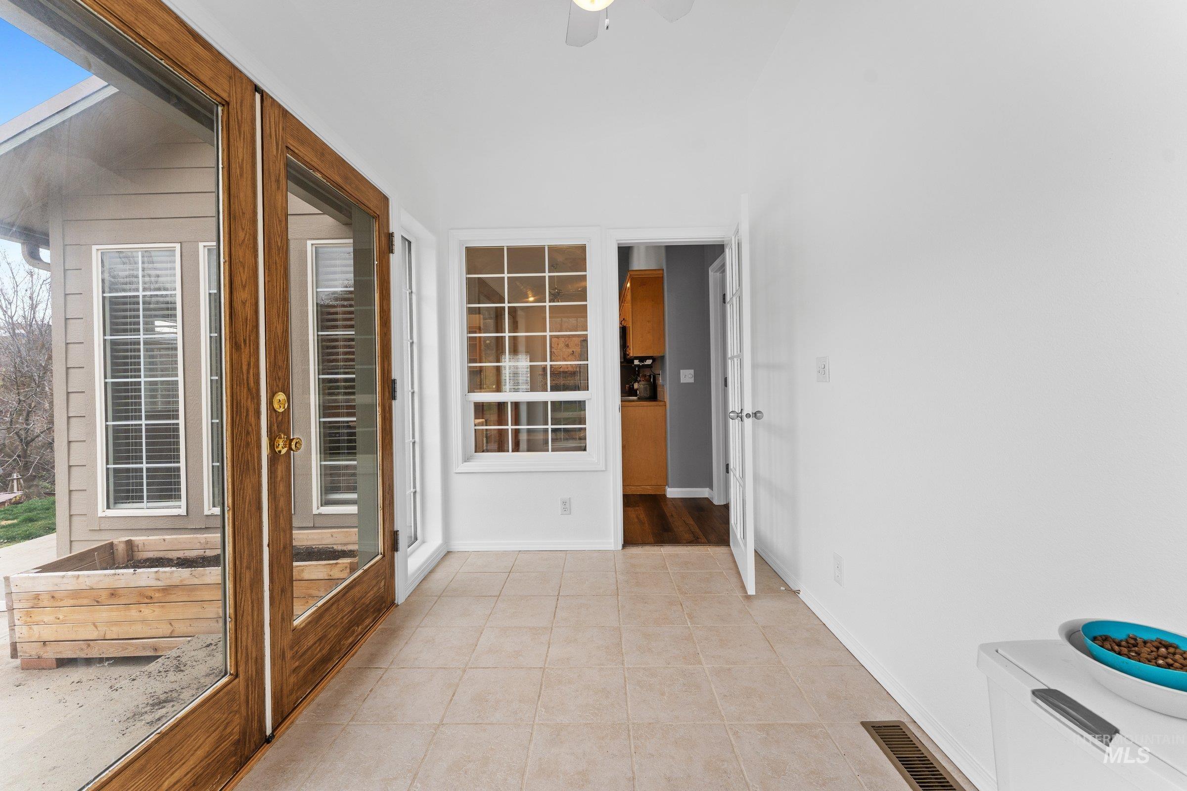 3 Branch Road Horseshoe Bend, ID 83629 - Photo 18 of 34