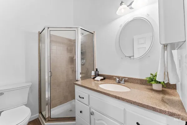 $760,000 | 3 Branch Road, Horseshoe Bend, ID 83629