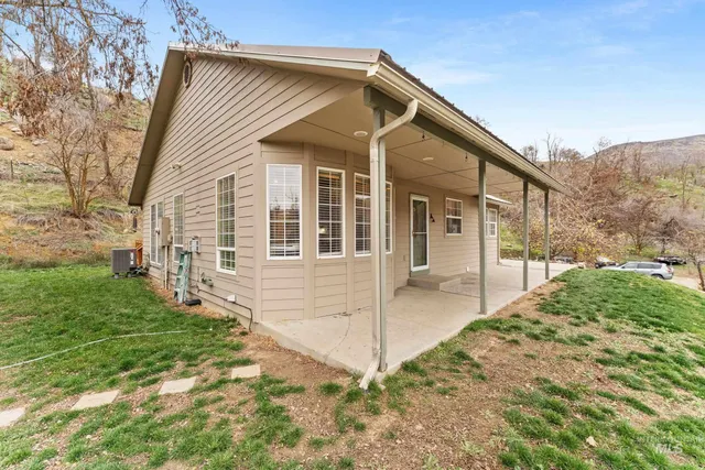 $775,000 | 3 Branch Road, Horseshoe Bend, ID 83629