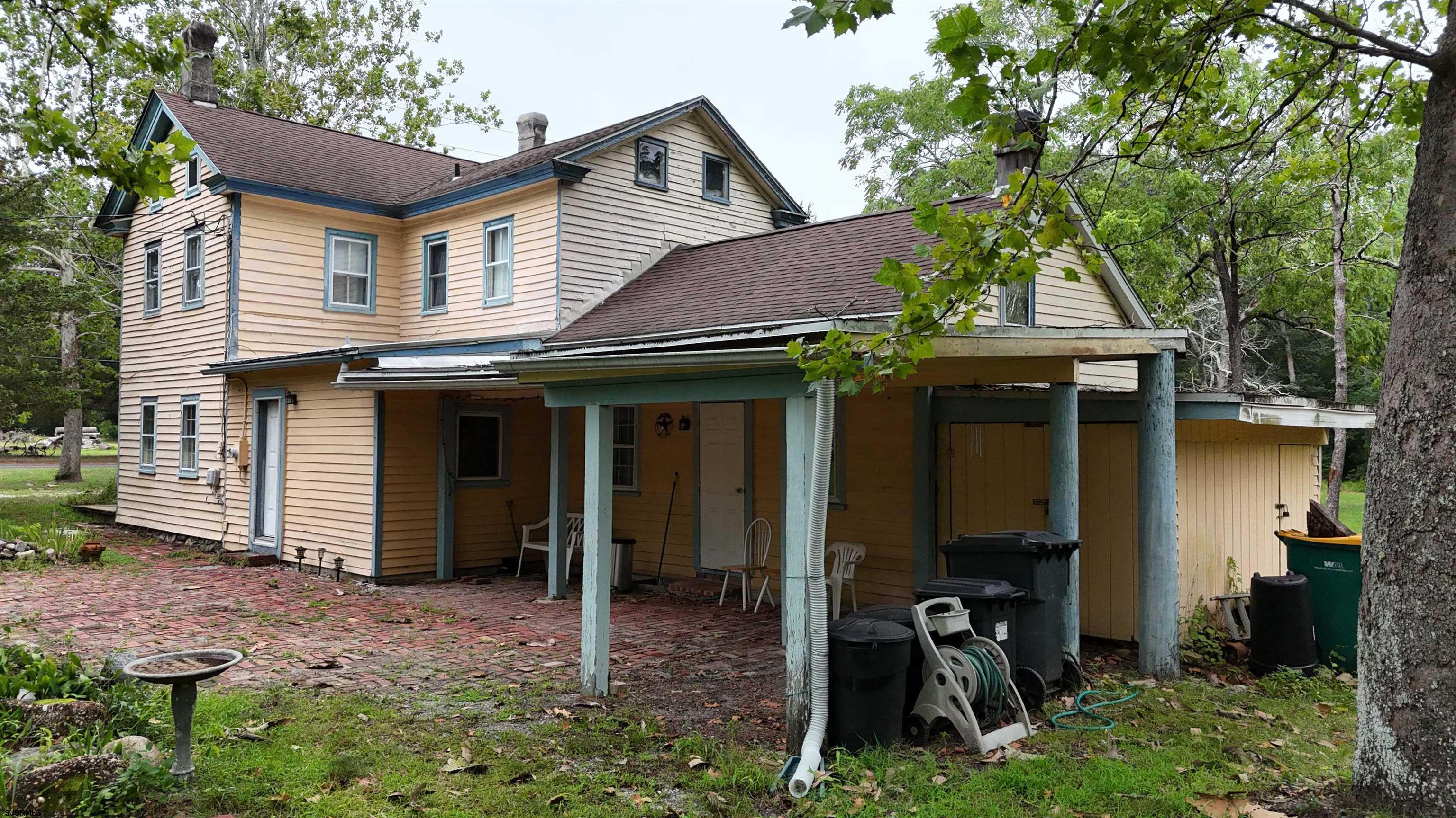 216 Old New York Road Port Republic, NJ 08241 - Photo 54 of 70 a front view of a house with patio
