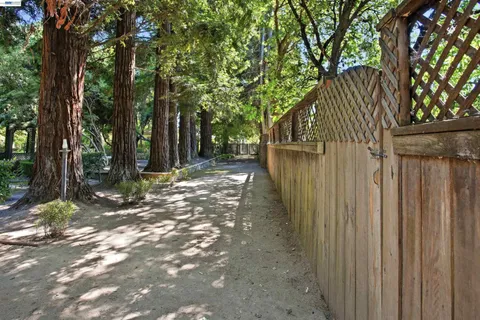 $2,900,000 | 9368 Oakwilde Avenue, Stockton, CA 95212