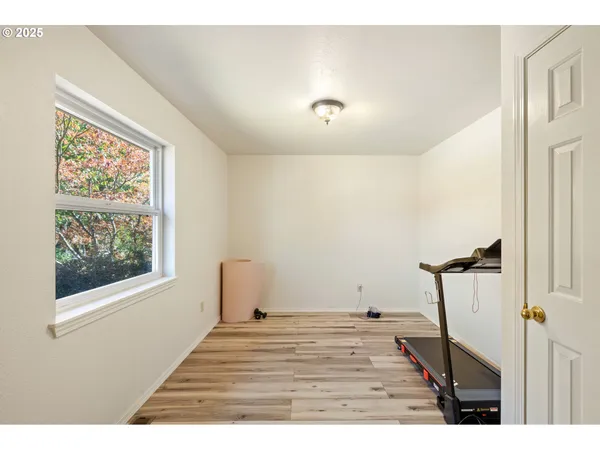 $849,900 | 187 Hackett Lane, Riddle, OR 97469