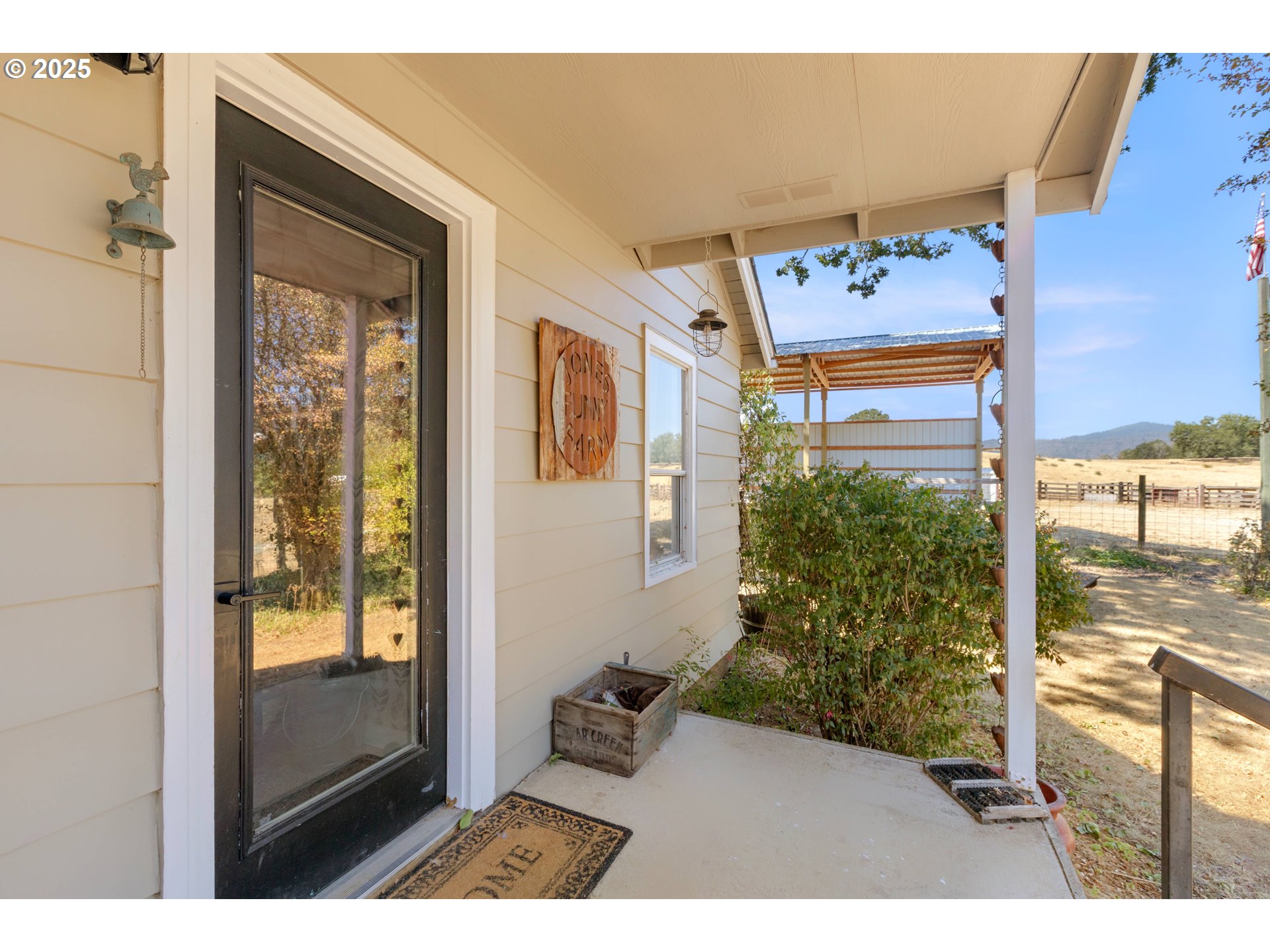 187 Hackett Lane Riddle, OR 97469 - Photo 22 of 48