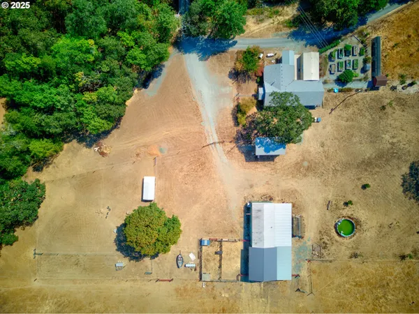 $849,900 | 187 Hackett Lane, Riddle, OR 97469