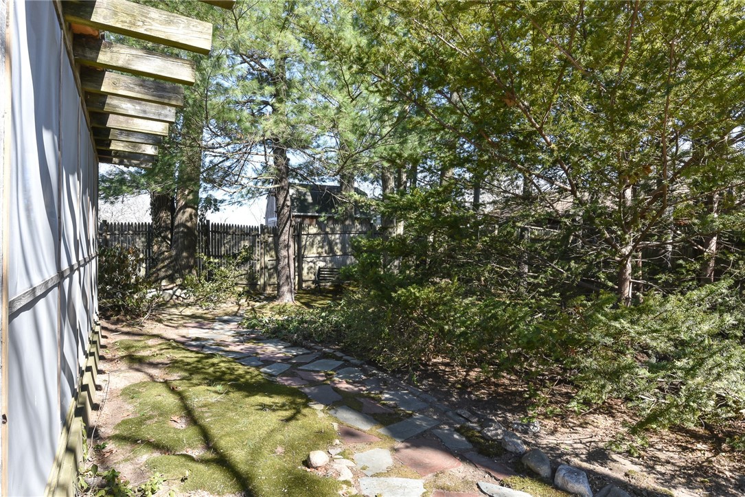 11 Lockwood Road Cumberland, RI 02864 - Photo 32 of 34