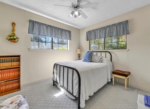$239,990 | 70 East Post Oak Lane, Shepherd, TX 77371