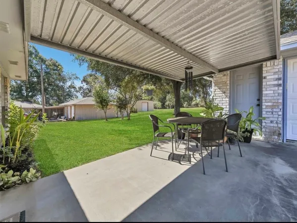 $239,990 | 70 East Post Oak Lane, Shepherd, TX 77371