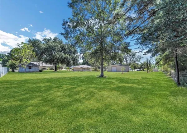$239,990 | 70 East Post Oak Lane, Shepherd, TX 77371