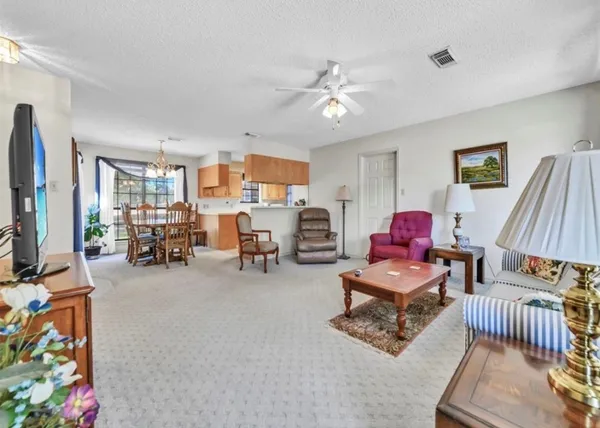 $239,990 | 70 East Post Oak Lane, Shepherd, TX 77371