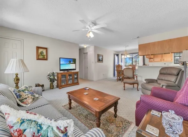 $239,990 | 70 East Post Oak Lane, Shepherd, TX 77371