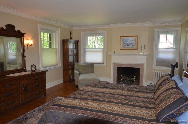 425 Washington Road Grosse Pointe, MI 48230 - Photo 18 of 25 Master Bedroom w/NFP