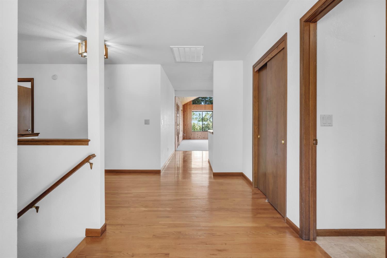 6287 Oak Hill Road Placerville, CA 95667 - Photo 5 of 60