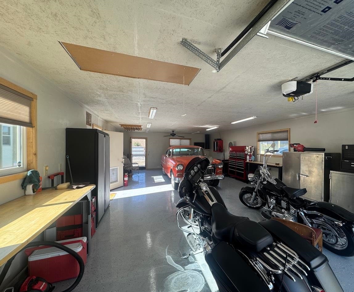 352 Wofford Road Bishop, CA 93514 - Photo 29 of 40 a view of a room with gym equipment