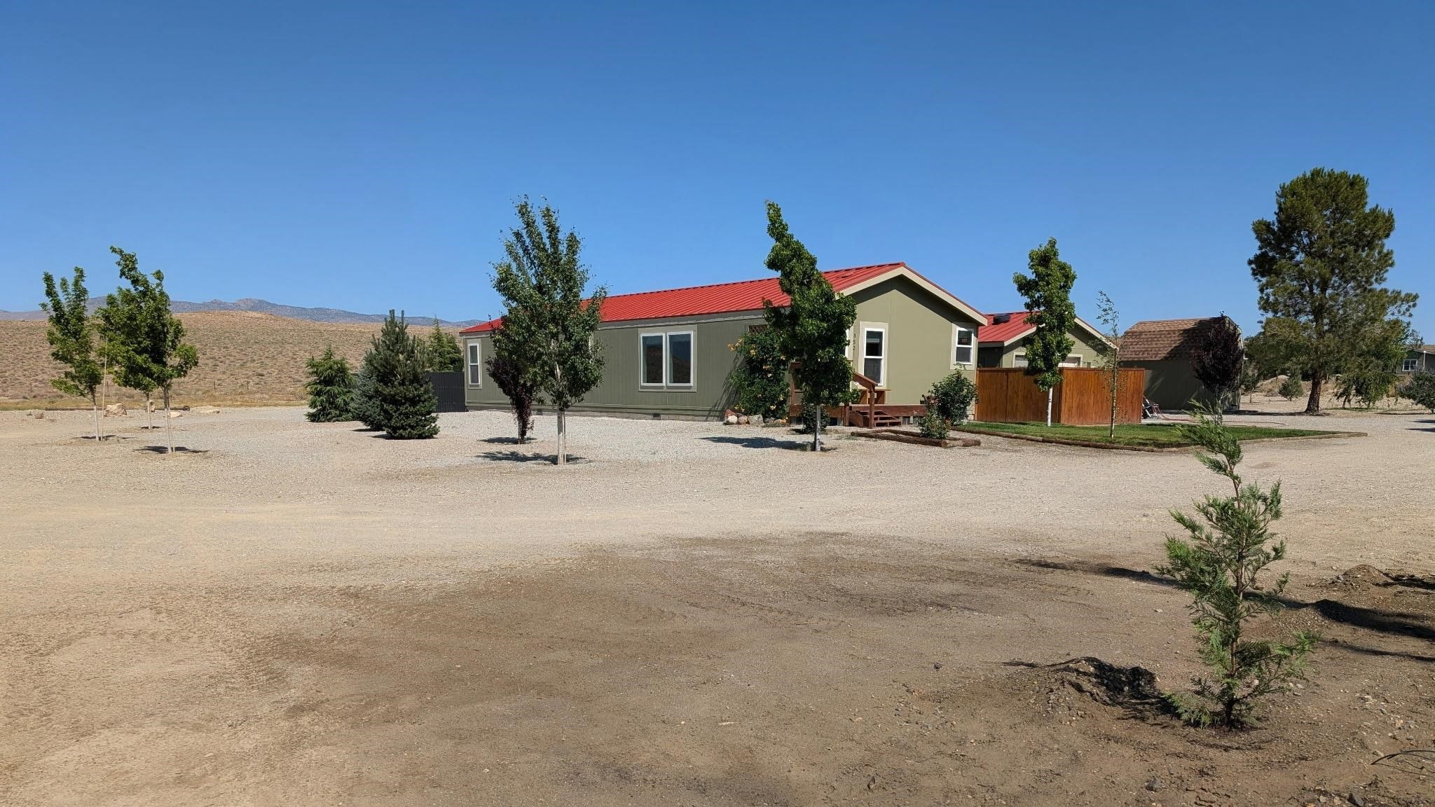 352 Wofford Road, Unit 4 Bishop, CA 93514 - Photo 3 of 40 View of front facade
