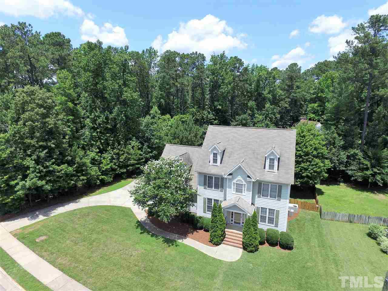 5008 Country Trail Raleigh, NC 27613 - Photo 3 of 24