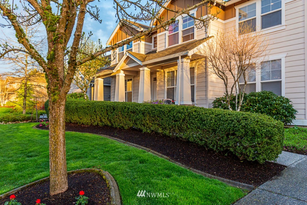 3214 187th Place Southeast Bothell, WA 98012 - Photo 2 of 22