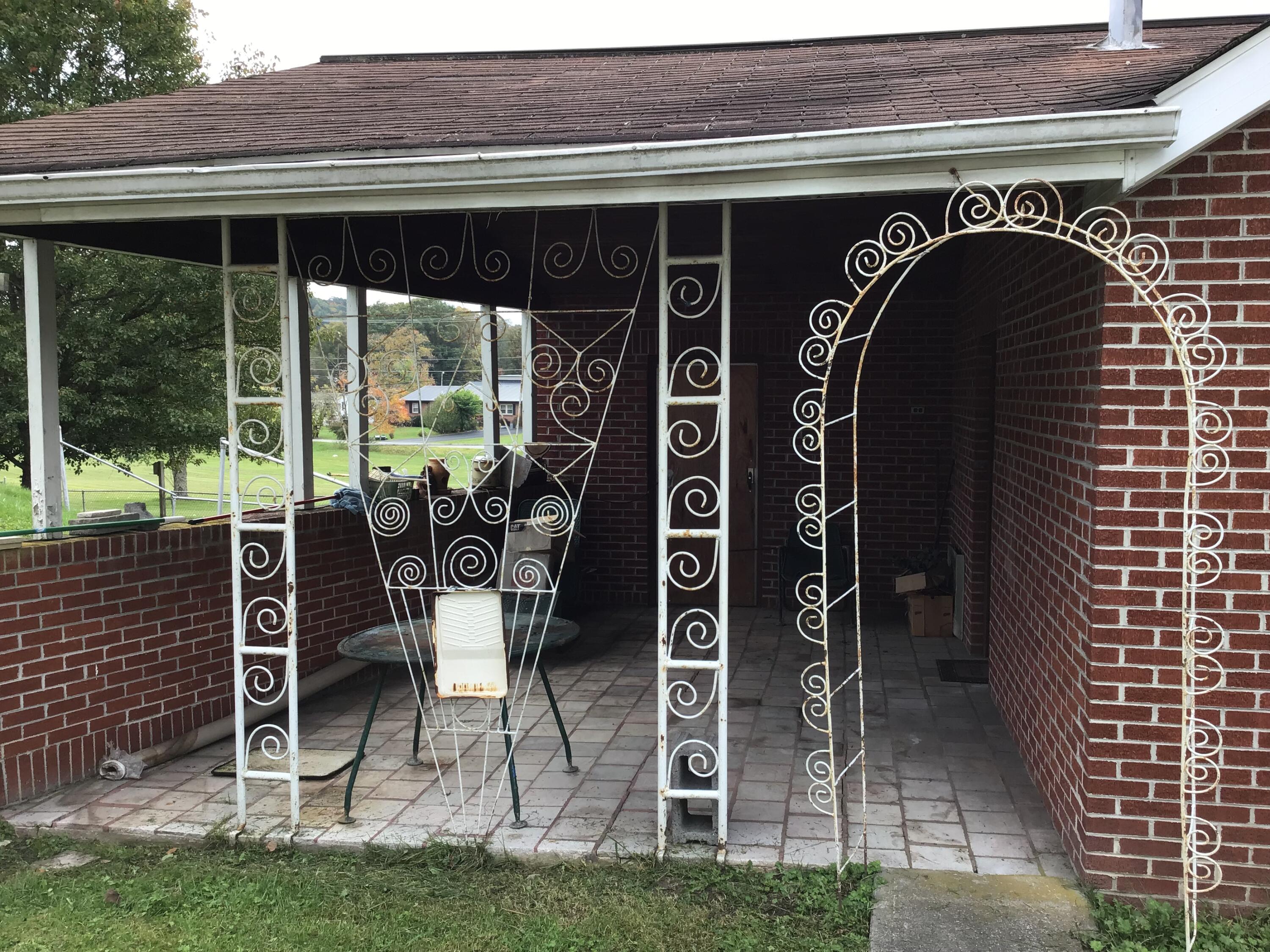 705 Coeburn Road Wise, VA 24293 - Photo 29 of 32 *