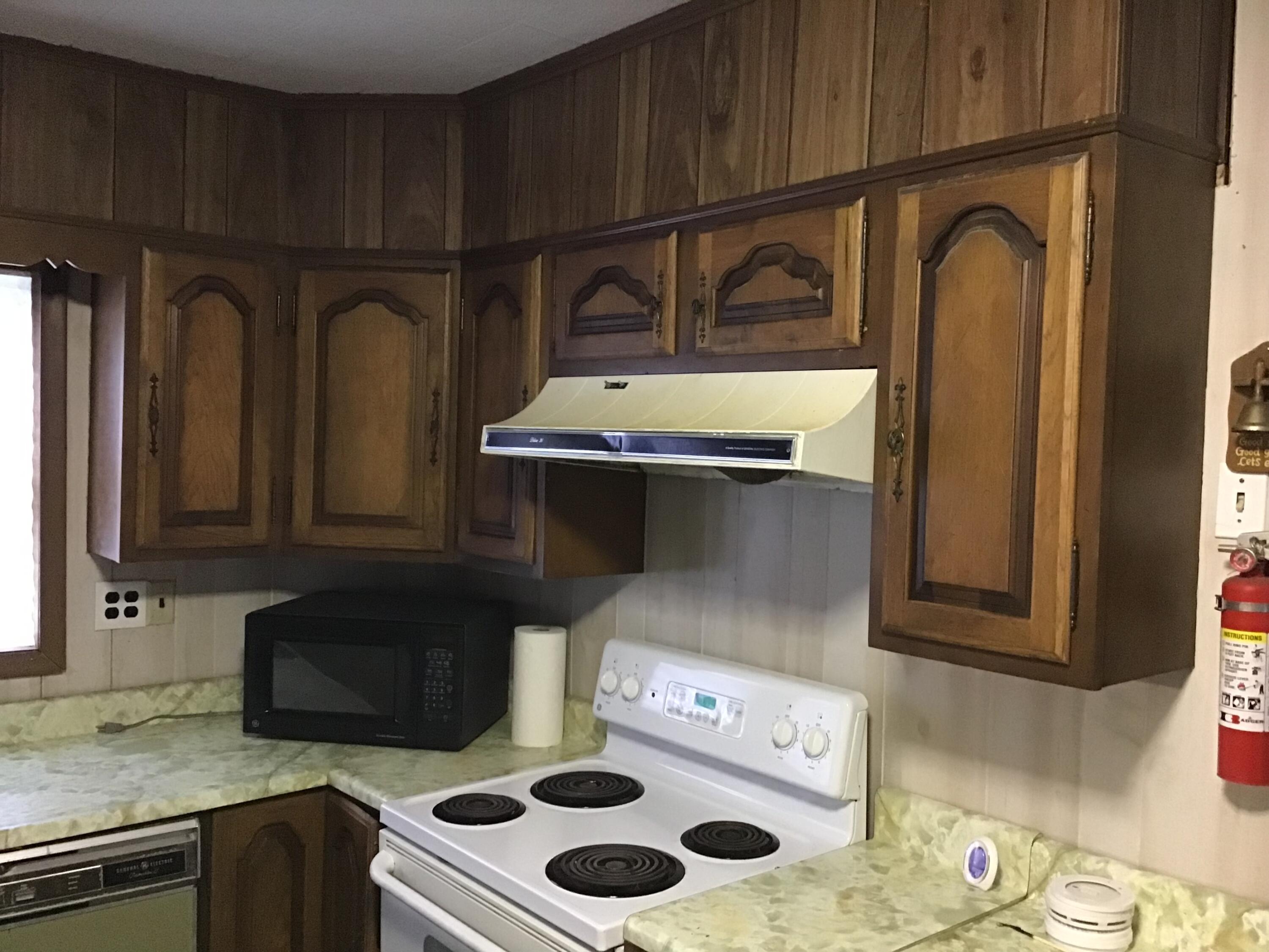705 Coeburn Road Wise, VA 24293 - Photo 8 of 32 *
