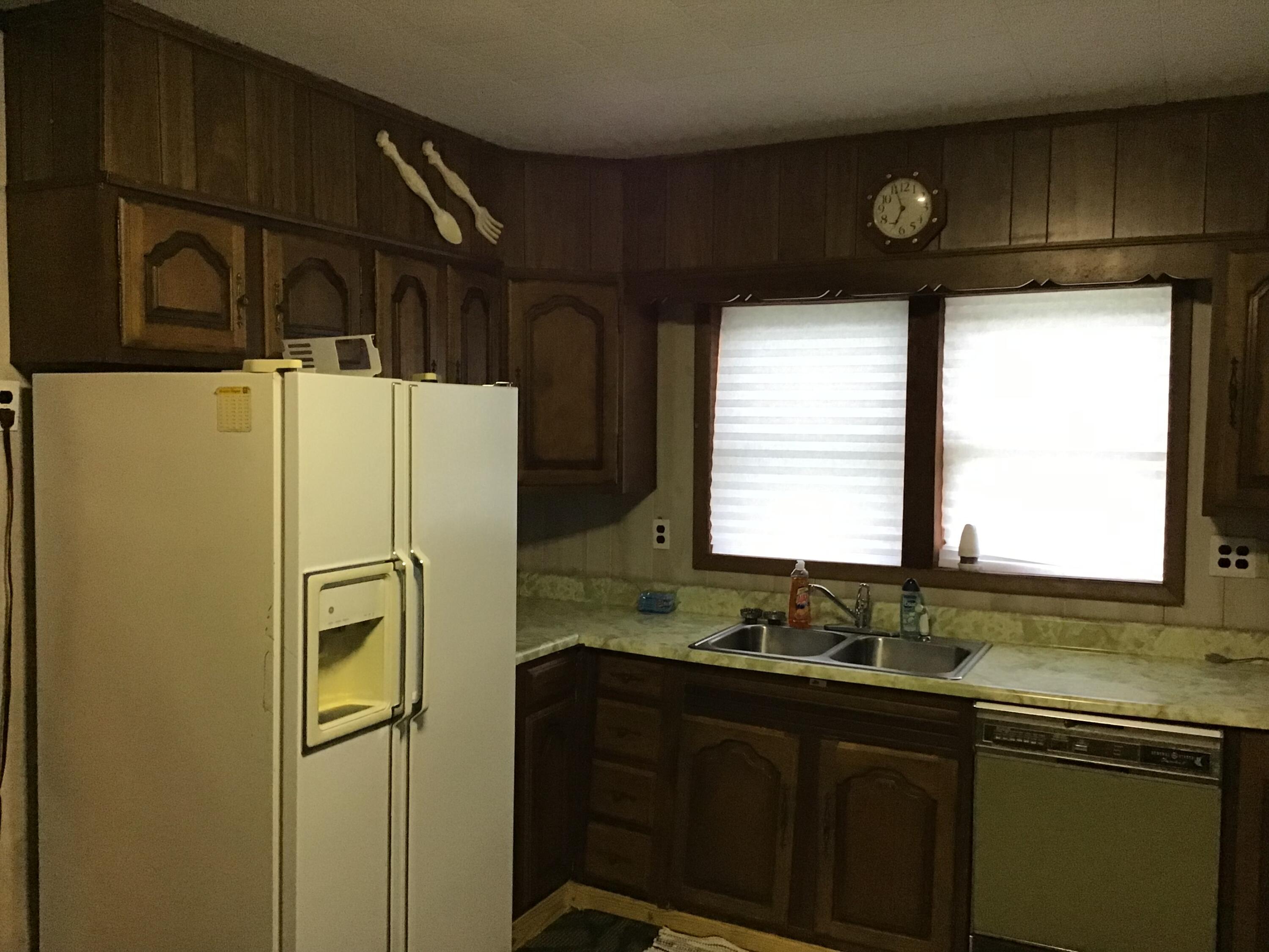 705 Coeburn Road Wise, VA 24293 - Photo 9 of 32 *